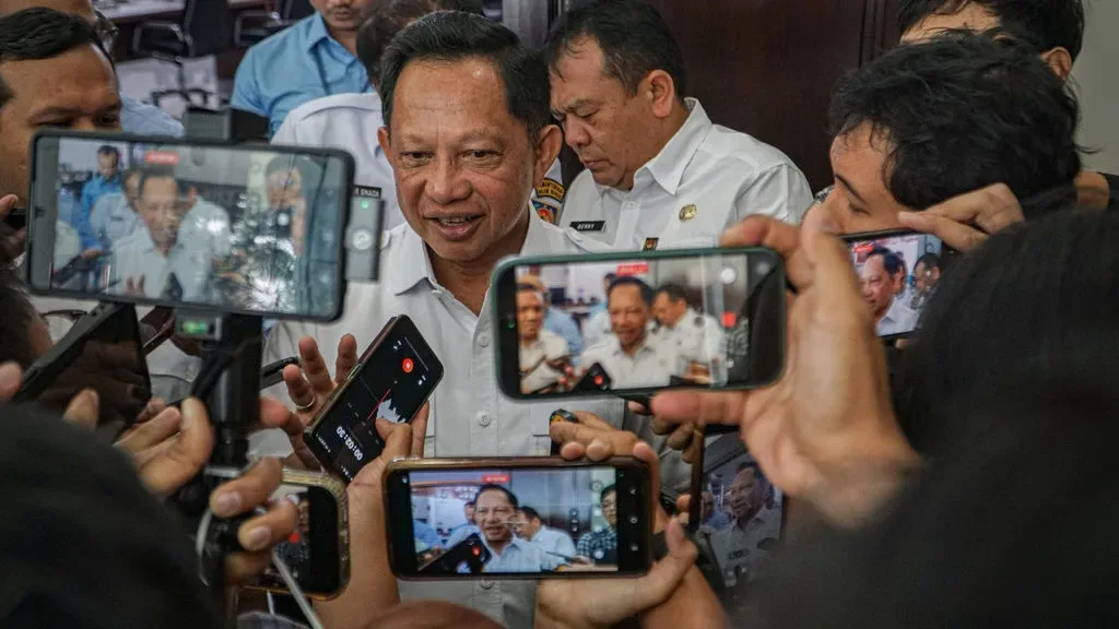 Dana TKD Tiga Provinsi Sumatra Cair Tanpa Persetujuan DPRD: Langkah Darurat atau Pelanggaran?