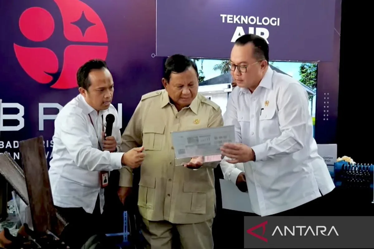 Prabowo Tinjau Langsung 15 Booth Riset BRIN di Istana: Dari Satelit Buatan Dalam Negeri hingga Potensi Uranium 89.000 Ton