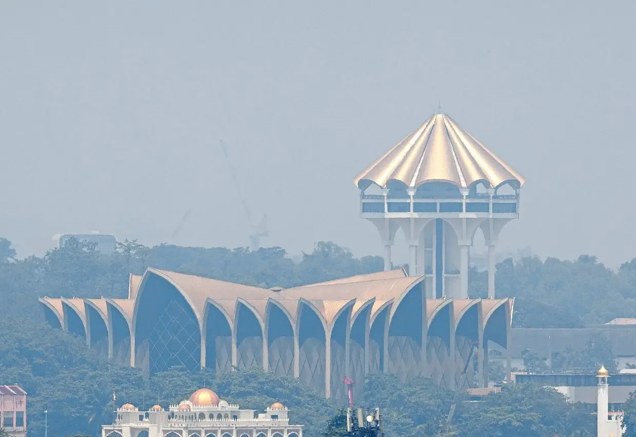 Indeks UV Tembus Level Ekstrem di Malaysia, Warga Diimbau Batasi Aktivitas Luar Ruangan