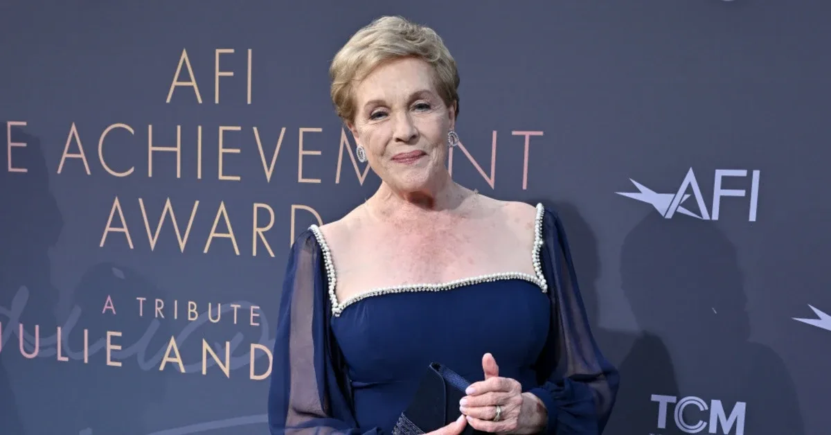 Julie Andrews Pastikan Absen dari The Princess Diaries 3, Kisah Berlanjut ke Mia