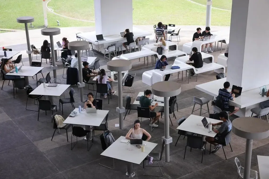 NUS Wajibkan Kursus AI untuk Semua Mahasiswa, Beri Akses Gratis ChatGPT Edu