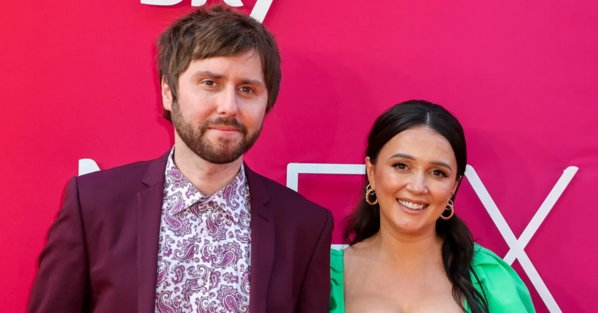 James Buckley Masih Nekat Minum Alkohol Meski Dokter Beri Peringatan Keras: 'Saya Akan Segera Minum Bir'