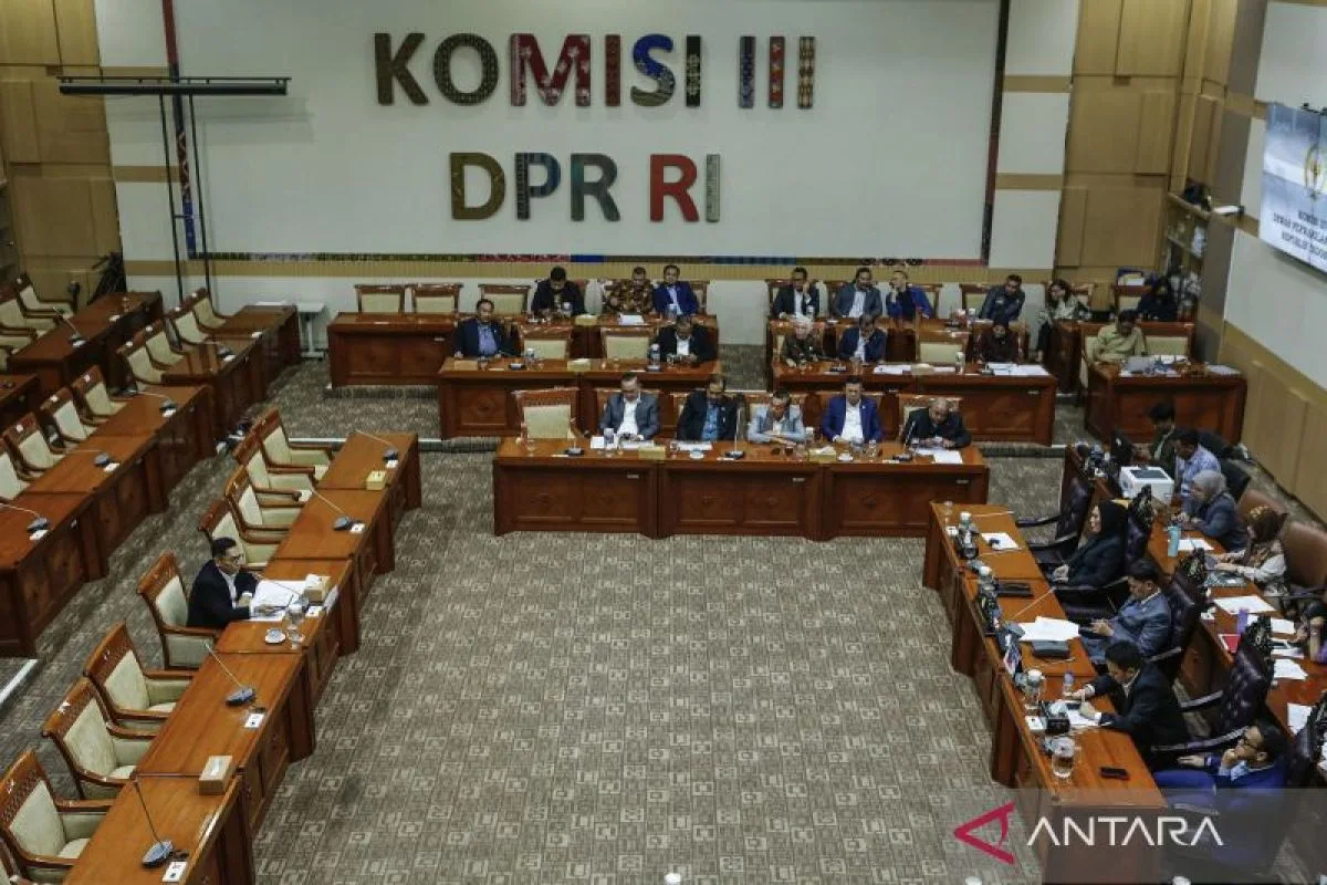 Komisi III DPR Mulai Uji Kelayakan 14 Calon Hakim Agung dan Ad Hoc, Ini Daftarnya