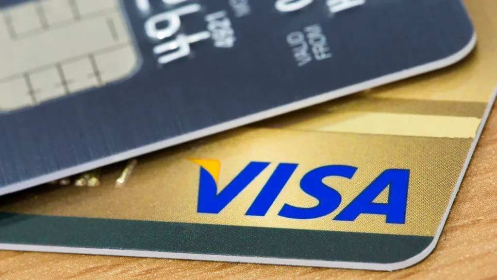 Tarif Visa on Arrival Dikaji Naik hingga Rp1 Juta: Dampaknya bagi Turis dan Industri Pariwisata