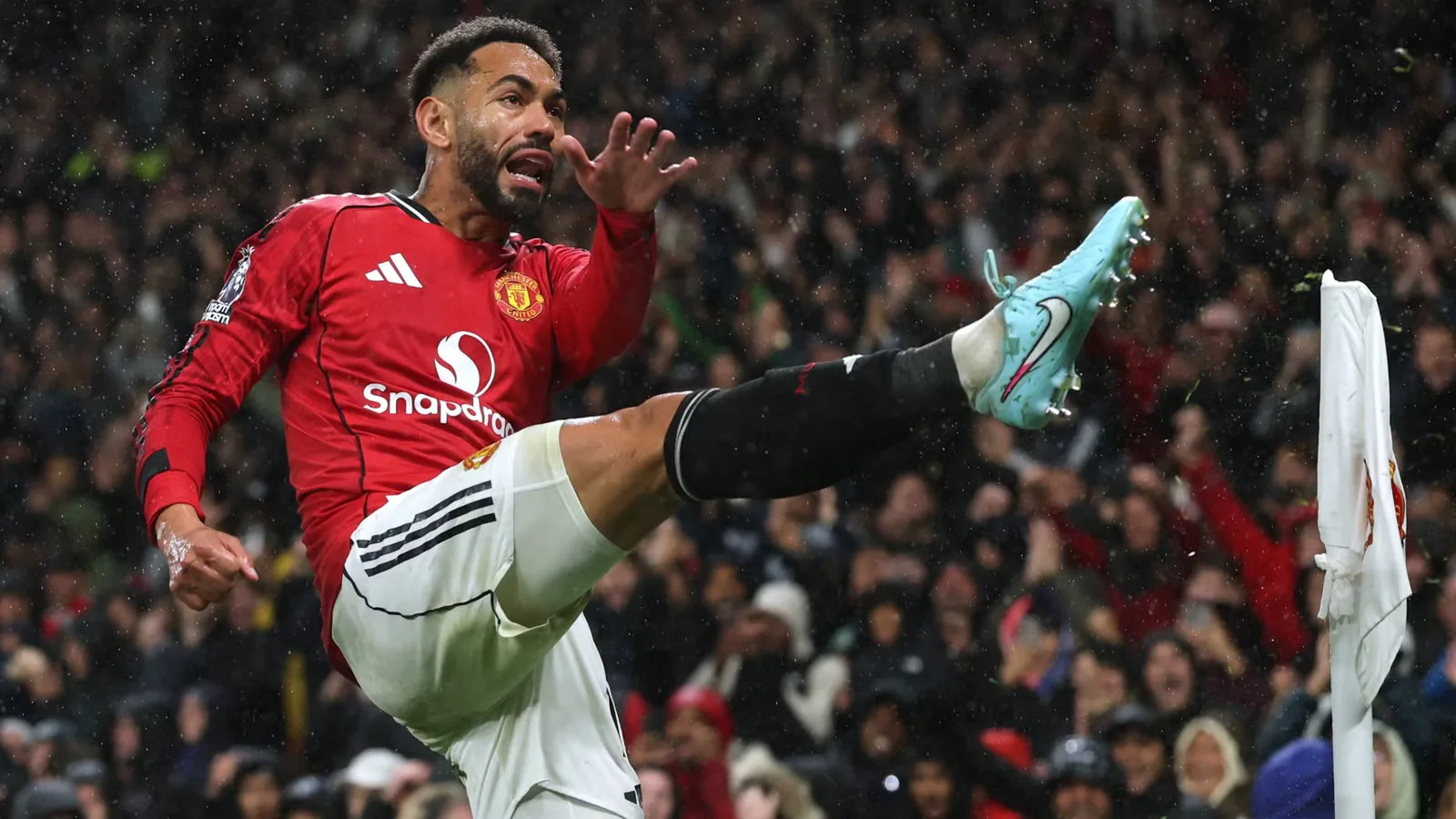 Manchester United Incar Iliman Ndiaye: Kandidat Baru Penerus Peran Matheus Cunha