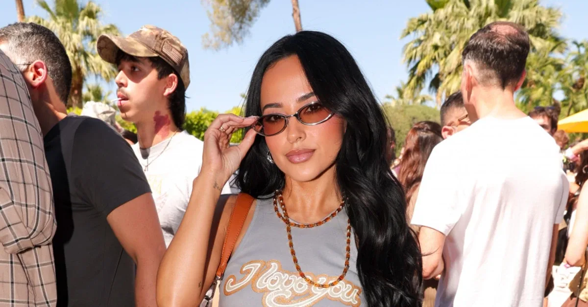 Becky G: Persaingan Terbesar Berada di Cermin, Bukan di Antara Sesama Perempuan