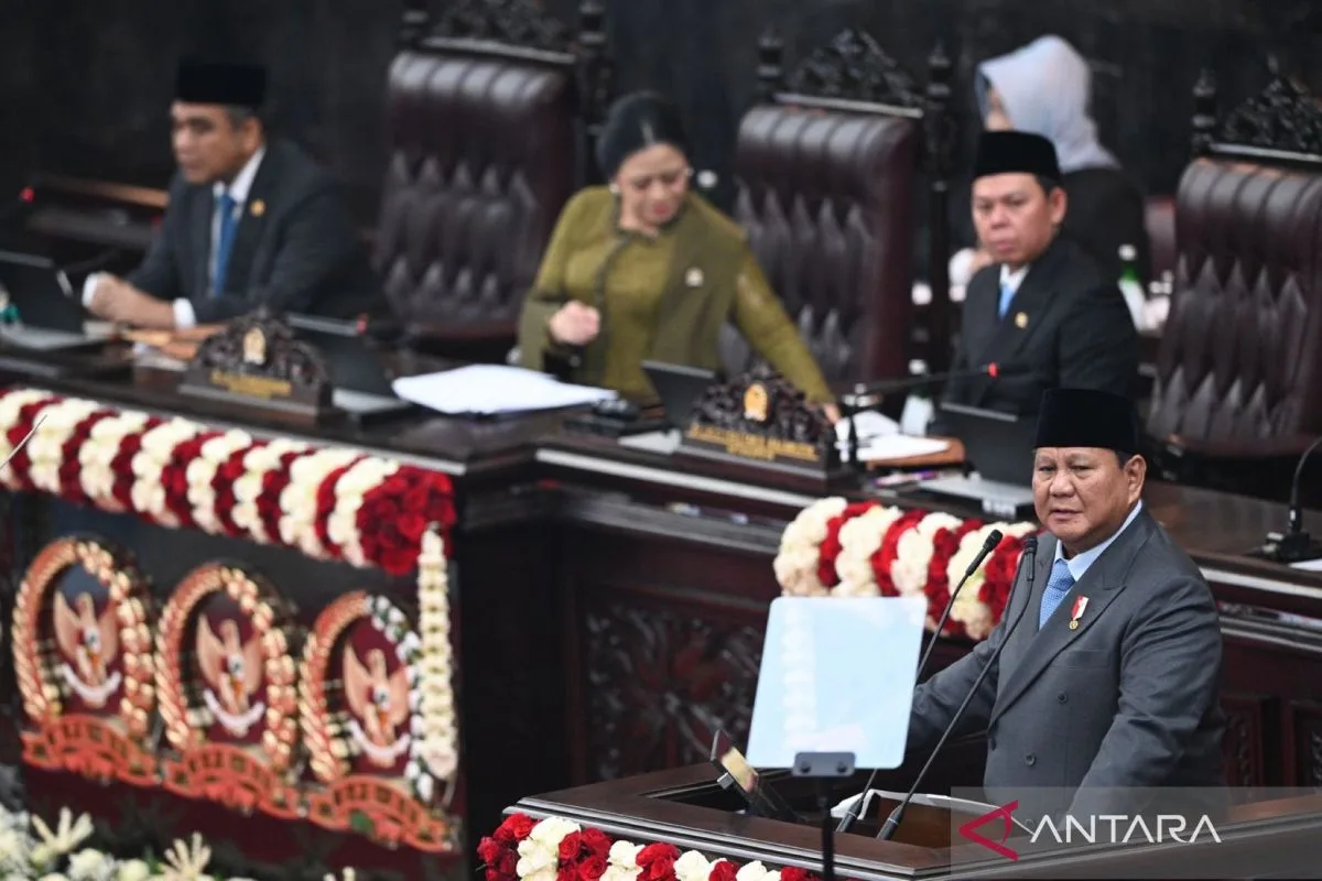 Prabowo Tegaskan Pertumbuhan Ekonomi Bukan Tujuan Akhir: Kesejahteraan Rakyat Prioritas Utama