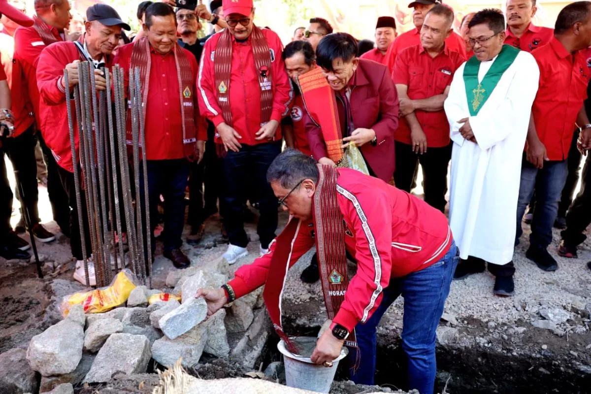 Kantor Partai Bukan Sekadar Gedung: Hasto Tegaskan PDIP Harus Jadi Rumah Rakyat Miskin