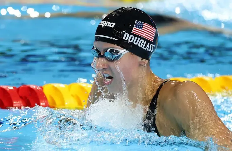Kate Douglass Pecahkan Rekor Dunia 50m Gaya Bebas di Pan Pacific: Sinyal Kuat Menuju Los Angeles 2028
