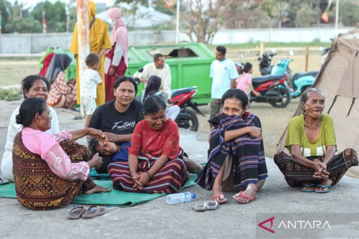 Prabowo Turun Tangan: 50 Ribu Paket Sembako Digelontorkan untuk Korban Gempa NTT