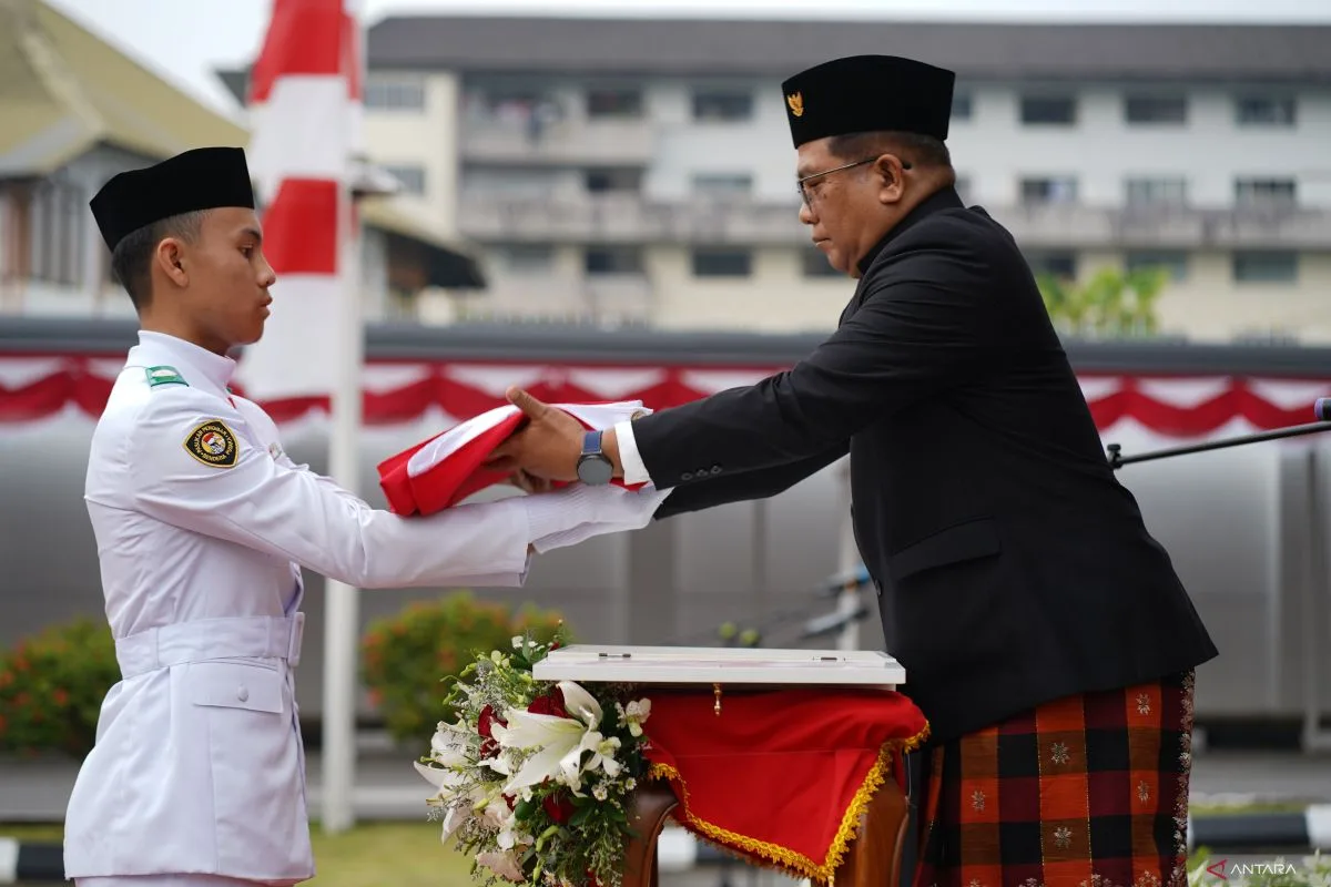 Kibarkan Merah Putih di Sarawak: Paskibra KJRI Kuching Satukan Diaspora Indonesia