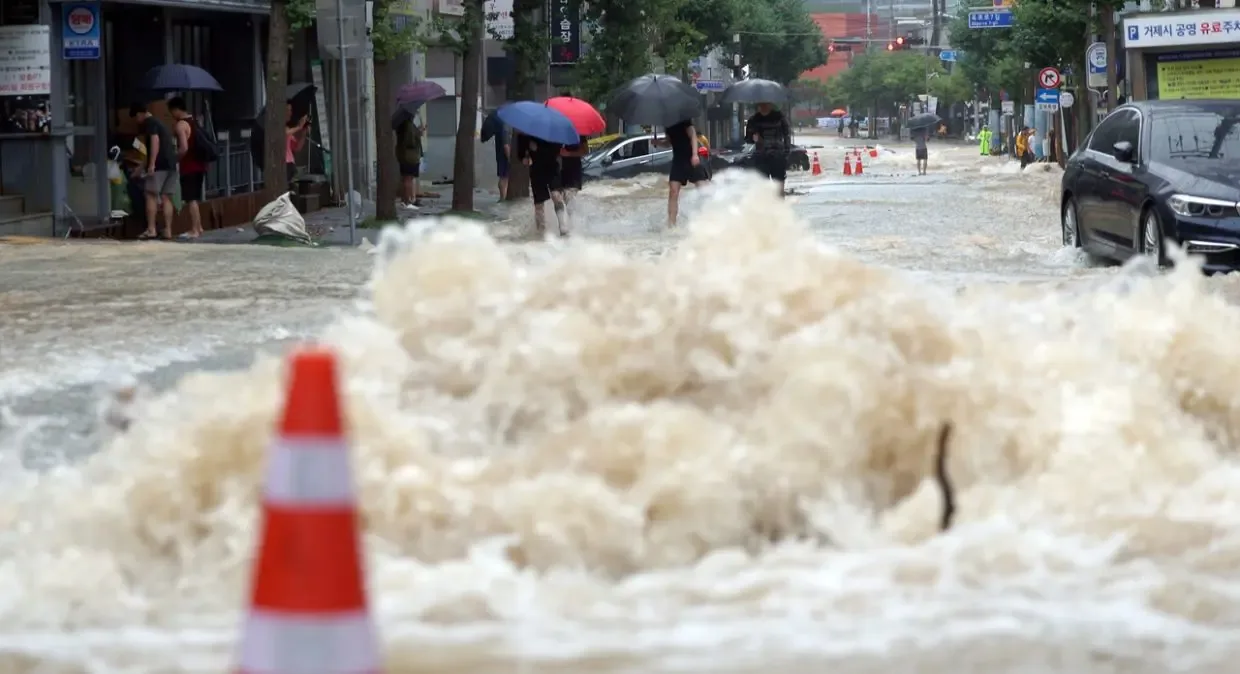 Banjir Bandang Landa Korea Selatan: 2.500 Laporan Kerusakan, Satu Tewas