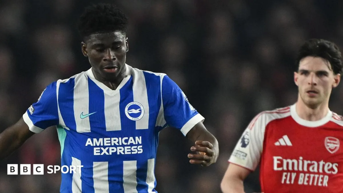 Manchester United Kian Dekat dengan Carlos Baleba: Rekonstruksi Lini Tengah Hampir Rampung