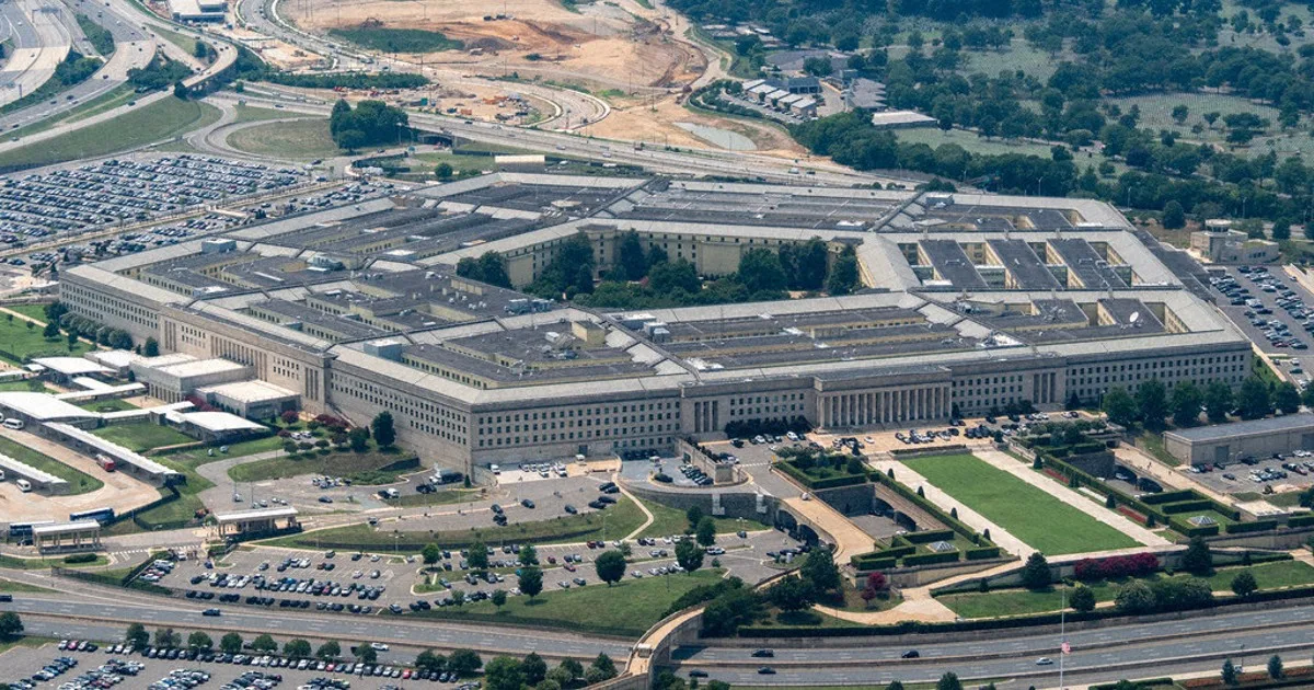 Pentagon Pecat Pemimpin Redaksi Stars and Stripes: Sinyal Eskalasi Kontrol Media Militer AS