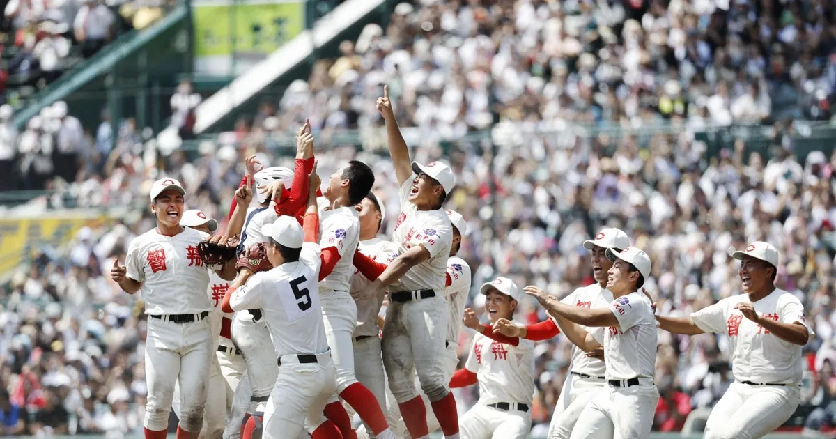 Chiben Wakayama Rebut Gelar Keempat Koshien: Kemenangan Dramatis di Tengah Terobosan Wasit Wanita