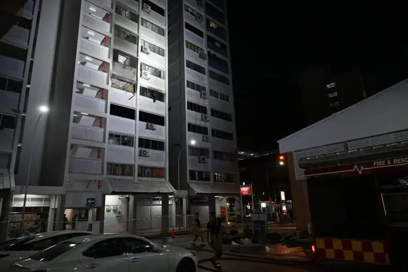 Rentan Terjebak Api: Singapura Berjuang Evakuasi Lansia di Tengah Rentetan Kebakaran HDB