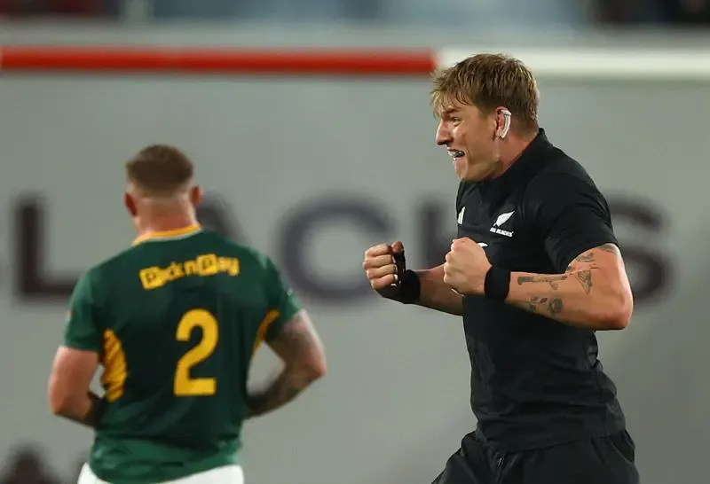All Blacks Hancurkan Springboks 33-16: Dominasi Fisik dan Strategi Cerdas di Ellis Park