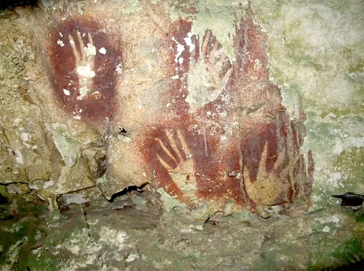 Lukisan Gua Sulawesi Berusia 67.800 Tahun: Jejak Seni Tertua Homo Sapiens yang Mengubah Peta Sejarah