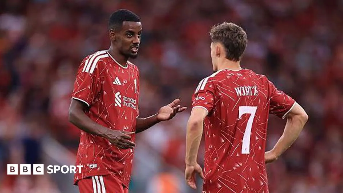 Era Pasca-Salah: Isak dan Wirtz Jadi Tumpuan Baru Liverpool di Tengah Perburuan Penyerang