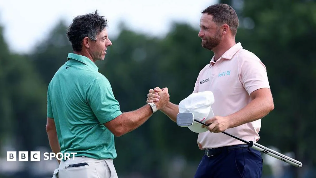 Clark Taklukkan Perlawanan McIlroy, Juara BMW Championship