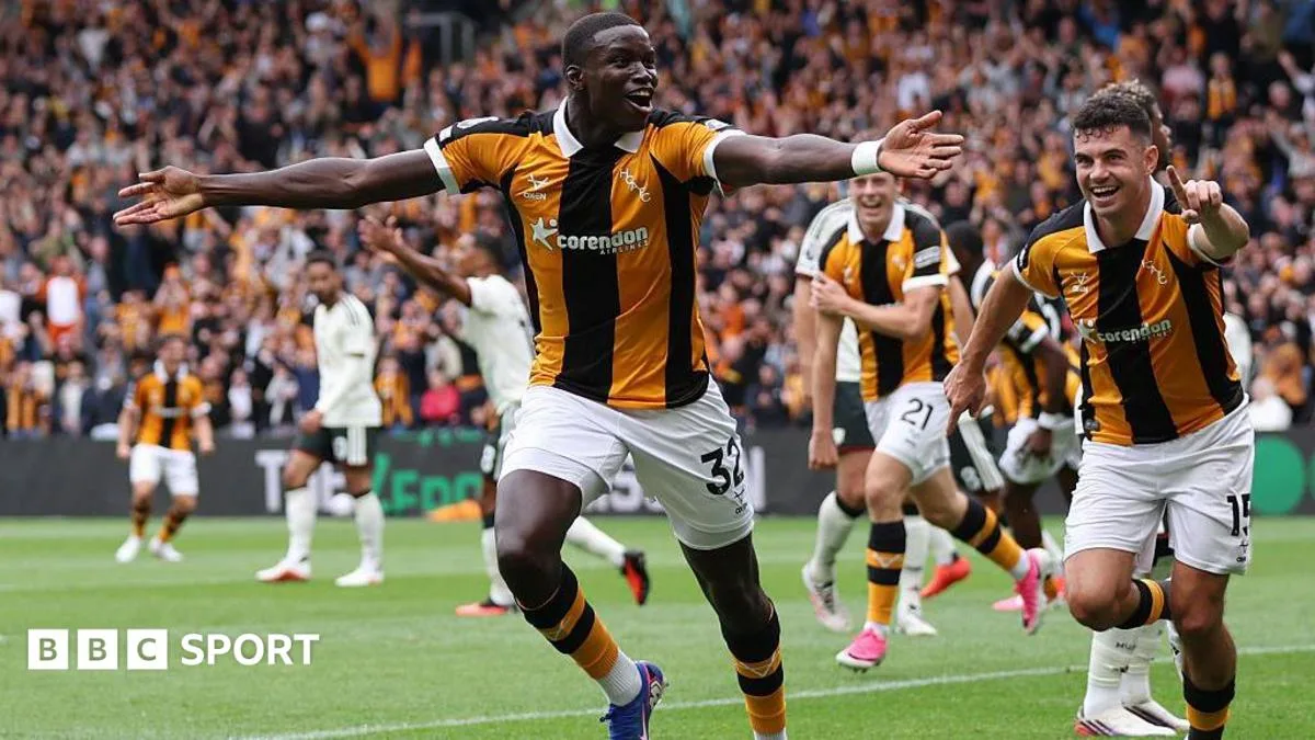 Hull City Buka Premier League dengan Kejutan: Taklukkan Manchester United 2-0