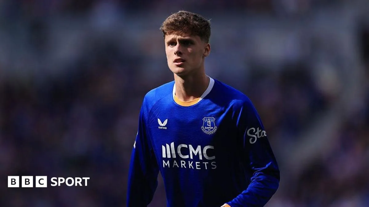Forest Siap Tebus £40 Juta untuk Armstrong, Ujian Besar bagi Ambisi Everton