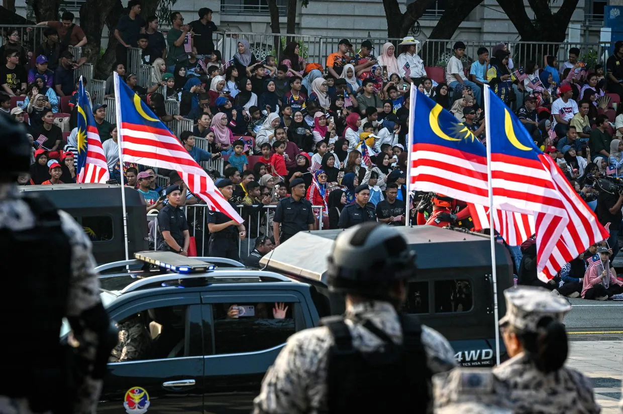 Parade Hari Nasional Malaysia Tetap Digelar di Tengah Ancaman Kabut Asap: Ribuan Peserta Siap Meriahkan