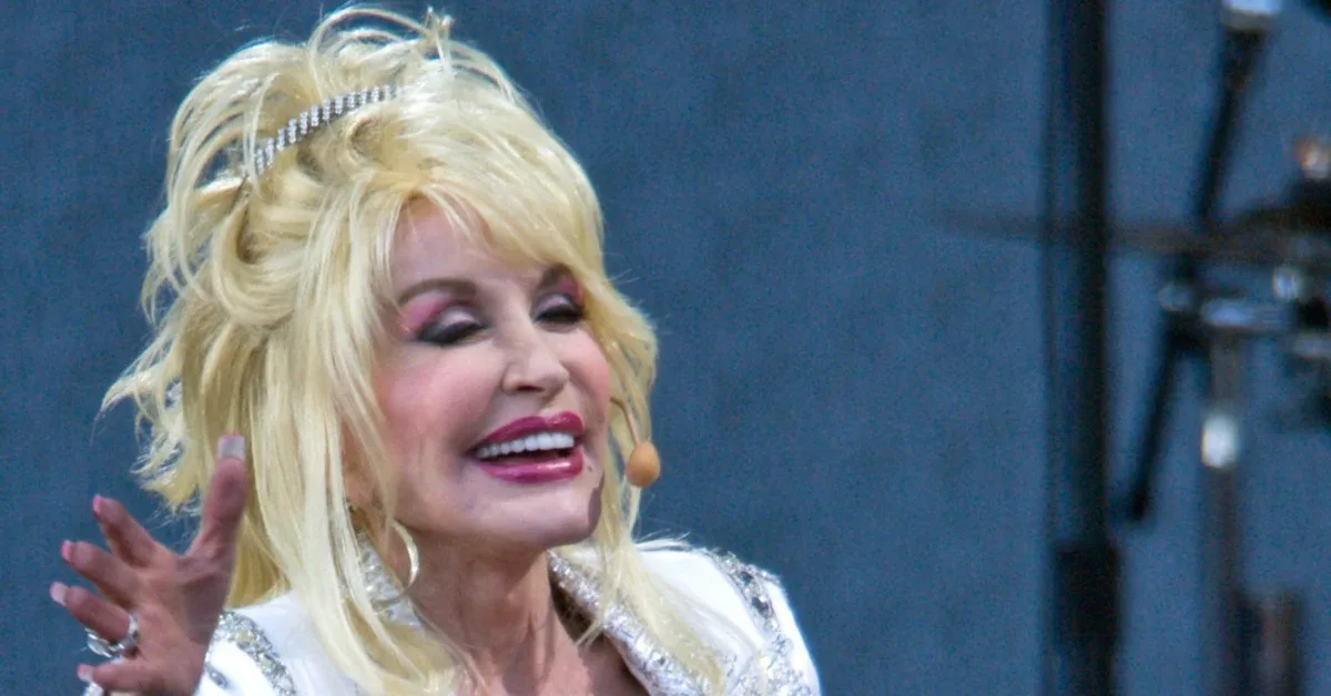 Dolly Parton Tutup Usia di 80: Julianne Hough Kenang Sosok yang 'Autentik' dan Warisan yang Mengakar