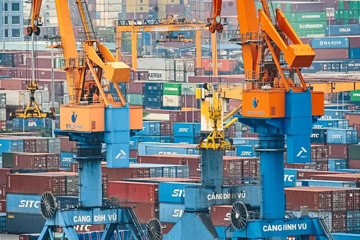 Vietnam Buka Pintu Negosiasi Tarif dengan AS: Sinyal Baru di Tengah Ketegangan Dagang