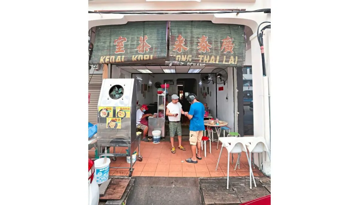 Warung Kopi Hainan Berusia 106 Tahun di Penang Tutup: Kisah di Balik Cangkir Terakhir