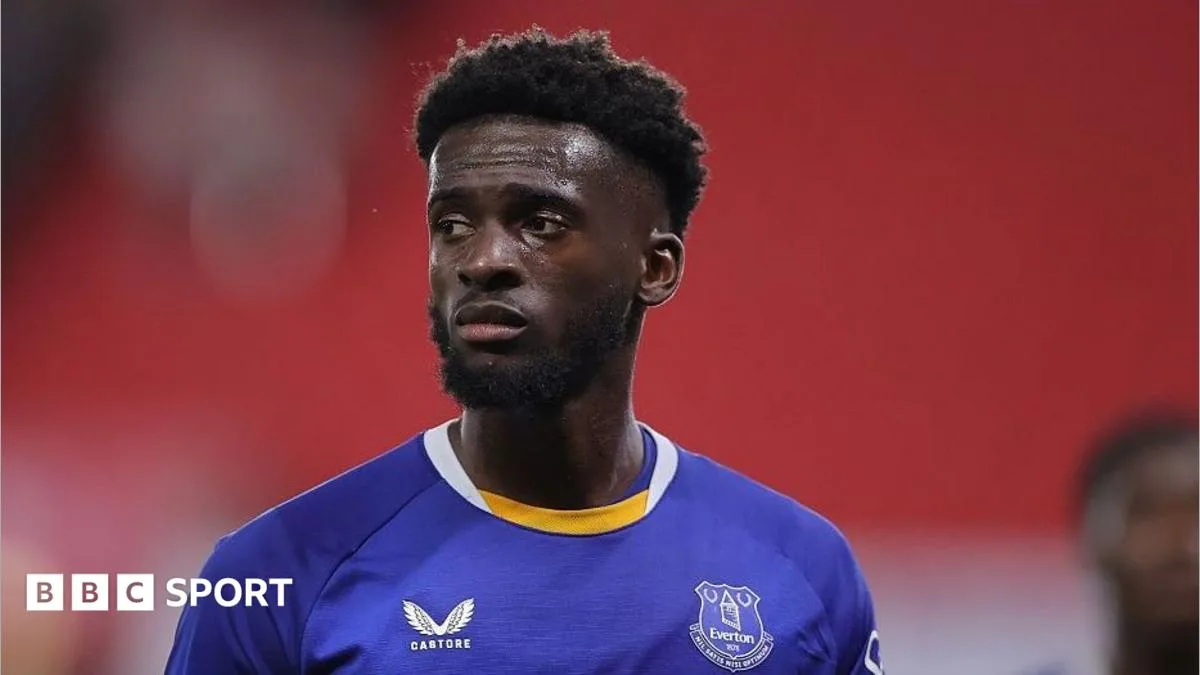Hull City Kunci Transfer Iroegbunam dari Everton: Paket Rp 460 Miliar