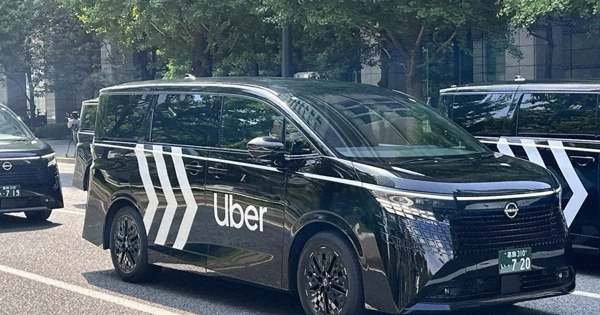 Uber Black Jepang Hadirkan Nissan Elgrand Baru untuk Layani Turis Asing