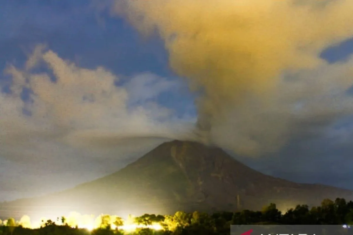Status Sinabung Naik ke Siaga, Dua Desa di Karo Mulai Dievakuasi