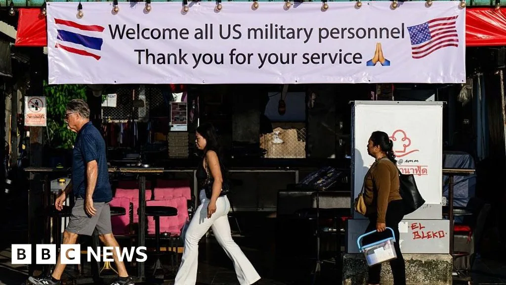 USS Abraham Lincoln Sandar di Pattaya: 5.000 Awak Kapal Dapat Istirahat, Ekonomi Lokal Berharap