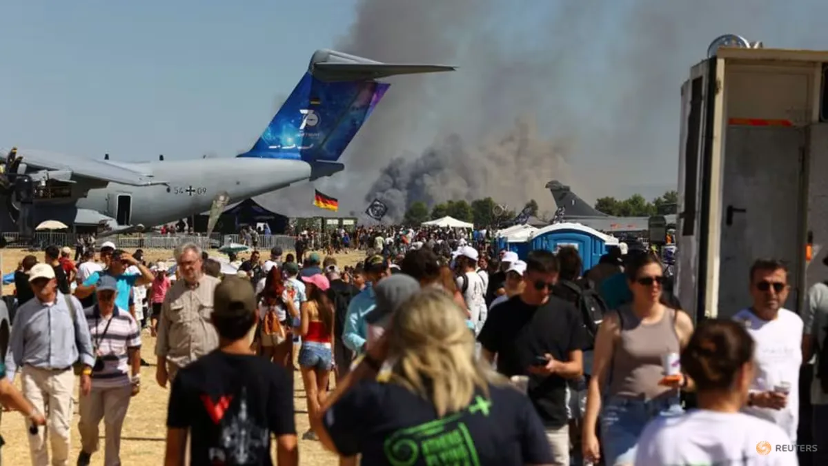 Kecelakaan F-4 Phantom di Athens Flying Week: Dua Pilot Tewas, Ribuan Penonton Menyaksikan