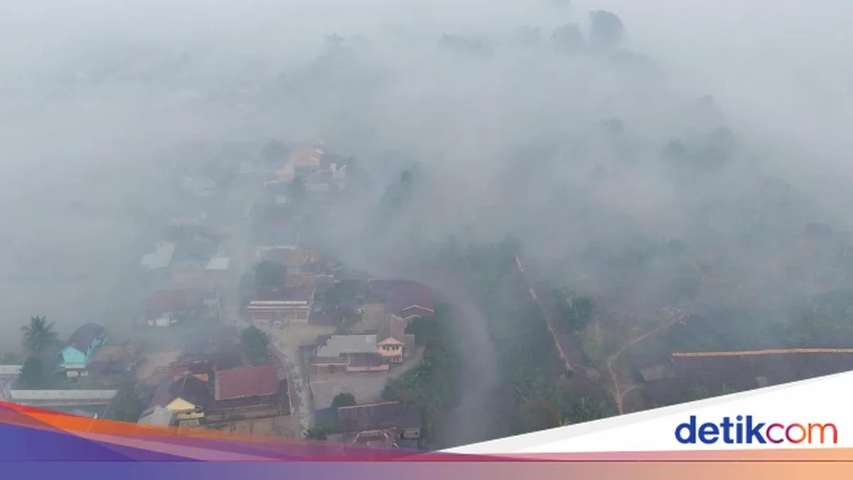 Asap Karhutla Kembali Selimuti Palembang, Jarak Pandang Menurun Drastis