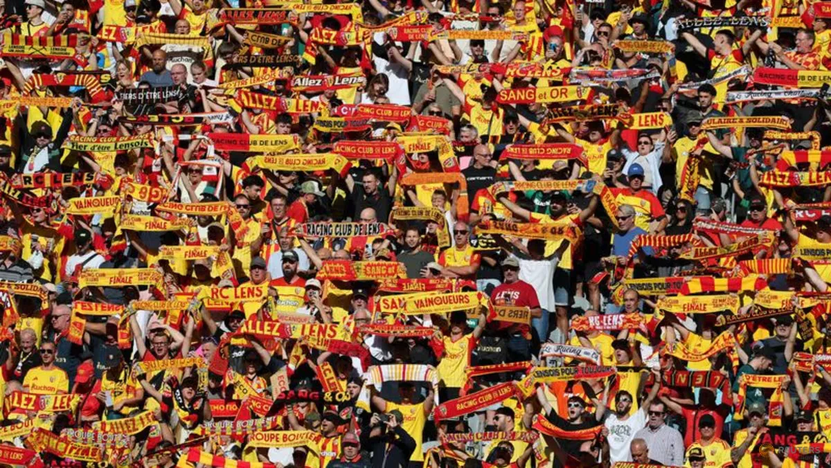 Lens Kembali Terpuruk: Suporter Mencemooh, Lorient Raih Kemenangan Perdana