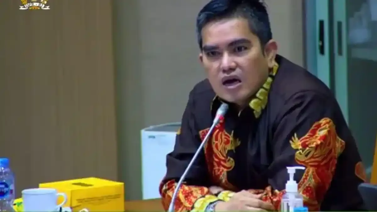 DPR Desak Polri Tetapkan Tersangka Kasus Uang Palsu SGD 400 Ribu: Kepercayaan Internasional Dipertaruhkan
