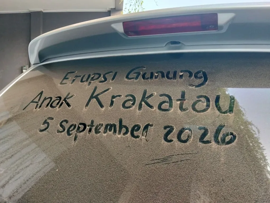 Erupsi Anak Krakatau Meningkat, Presiden Prabowo Terbitkan Imbauan Siaga untuk Empat Wilayah