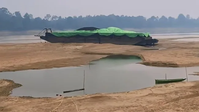 Sungai Kalimantan Kering, Pasokan Batu Bara Mulai Tersendat: APBI Buka Suara