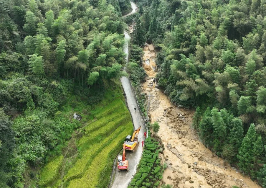 Longsor di China Timur Tewaskan Enam Orang, Sembilan Hilang
