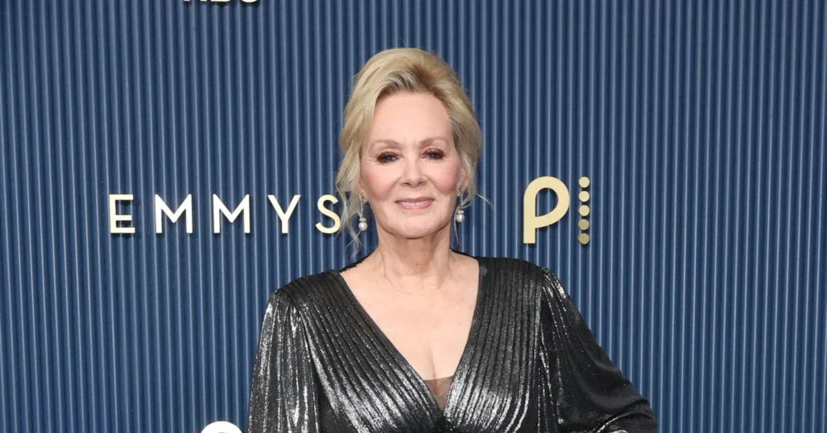 Jean Smart Cetak Sejarah Emmy: Menang di Setiap Musim Hacks, Samai Rekor Julia Louis-Dreyfus