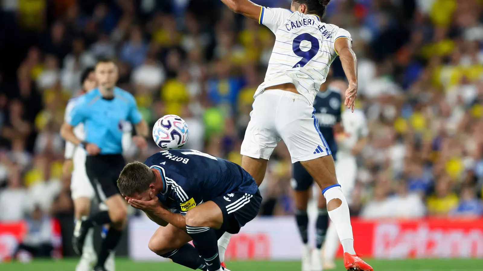 Newcastle Dihajar Leeds 4-1: Murphy Jadi Biang Kerok, Toure Minta Starting