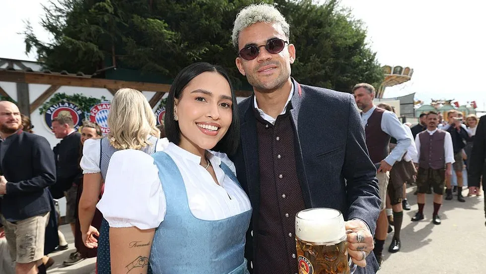 Bayern Munich Celebrates 7-0 Victory with Annual Oktoberfest Visit