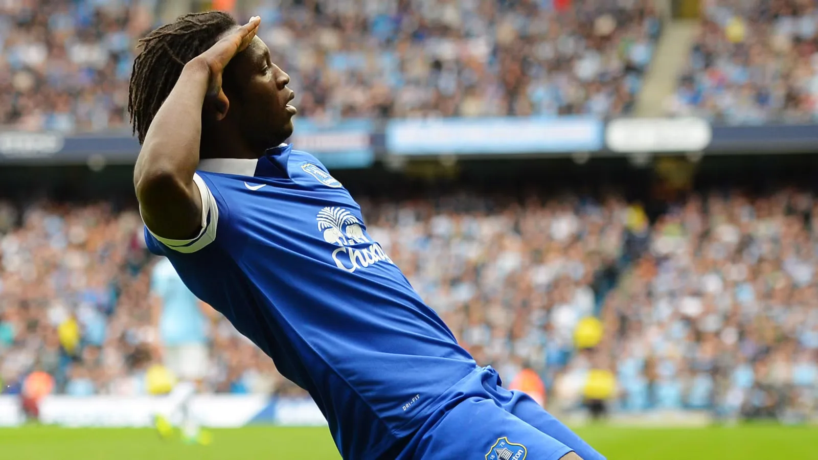 Everton Bidik Conrad Harder, Striker Muda Denmark yang Disebut Mirip Lukaku