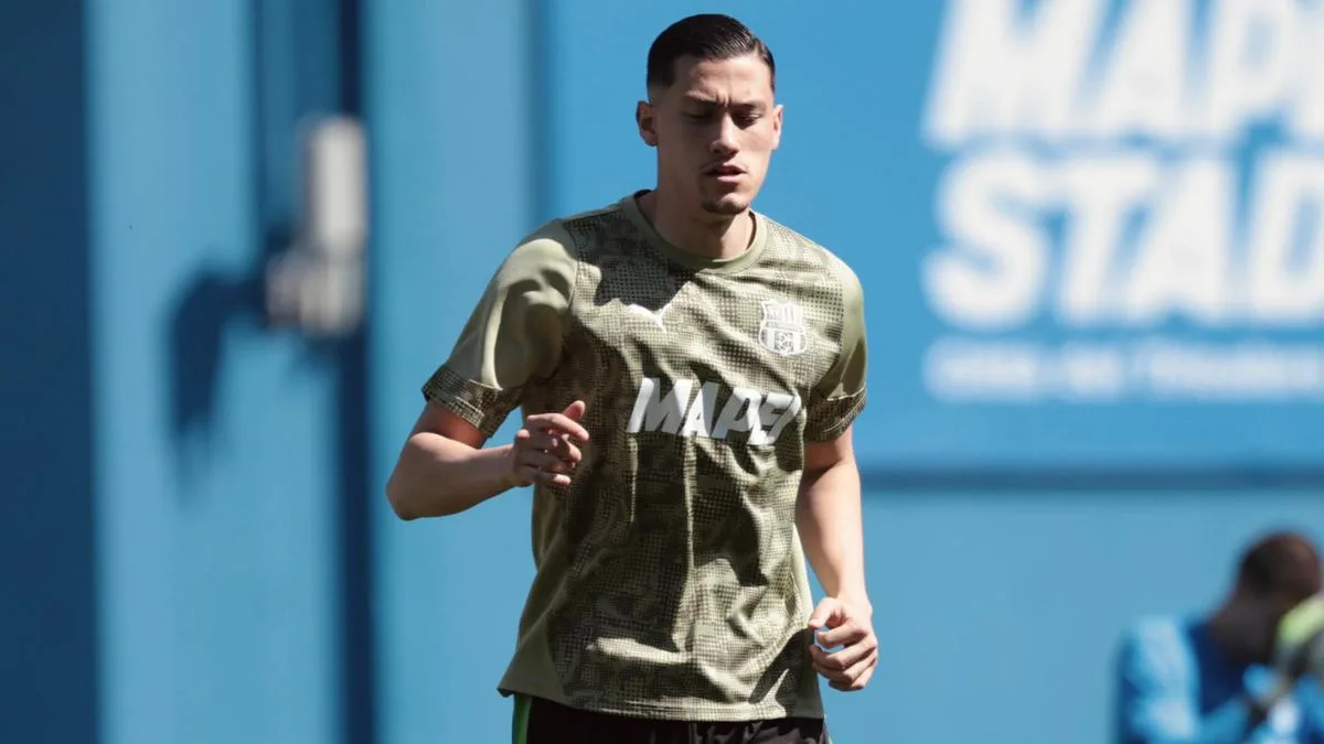 Jay Idzes Absen di FIFA ASEAN Cup 2026, Pilih Pemulihan di Amsterdam