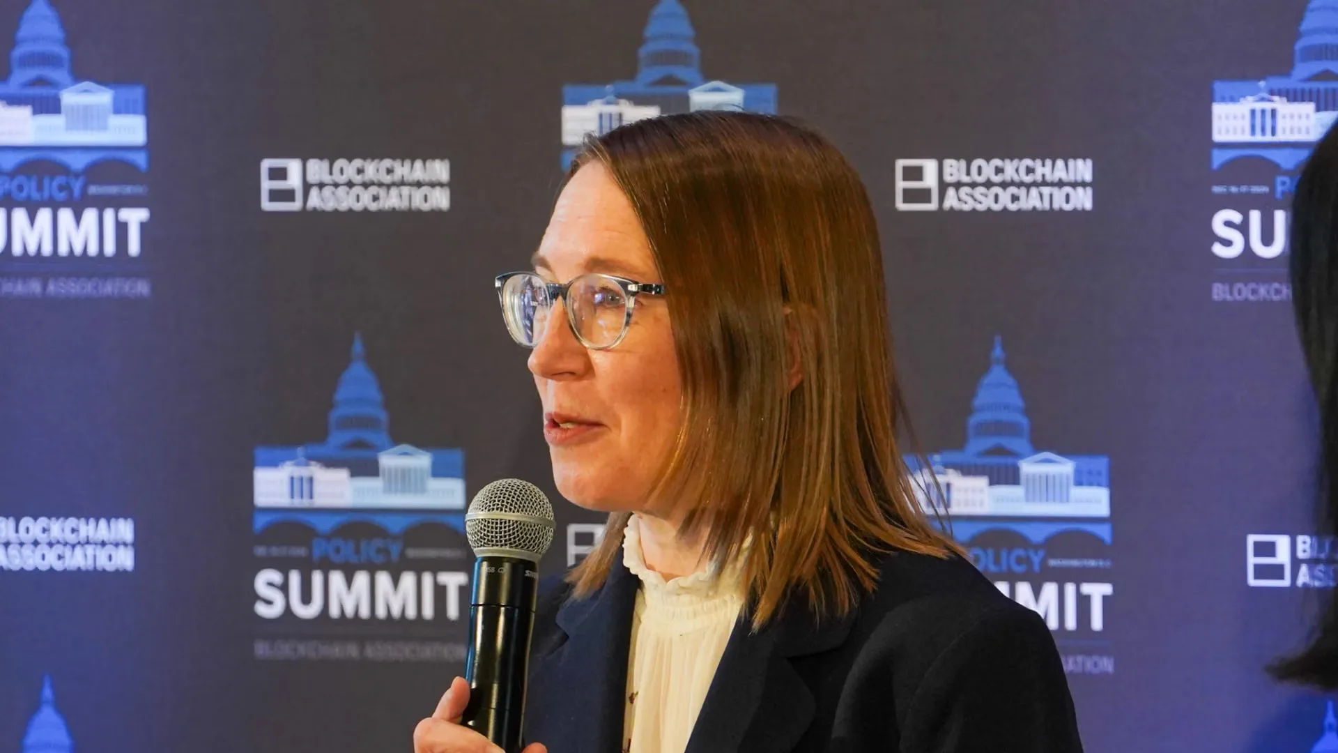 Hester Peirce, the SEC's 'Crypto Mom', Bows Out This Weekend: End of an Era for Crypto Advocacy?