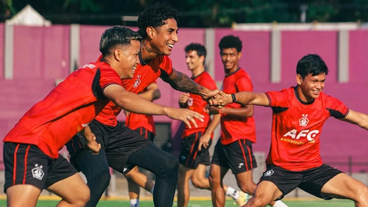 Persik Kediri Use FIFA Matchday Break to Build Fitness for Packed October Schedule