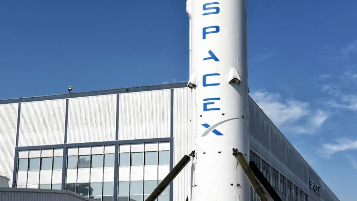 Starship SpaceX Cetak Sejarah Orbit, Meski Satu Mesin Raptor Mati di Tengah Jalan