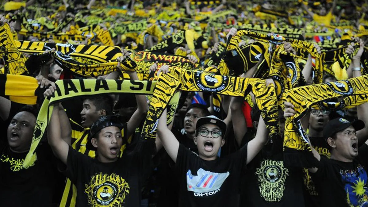 Media Malaysia Soroti Penahanan Suporter Harimau Malaya Sejam di SUGBK Usai Imbang Lawan Indonesia